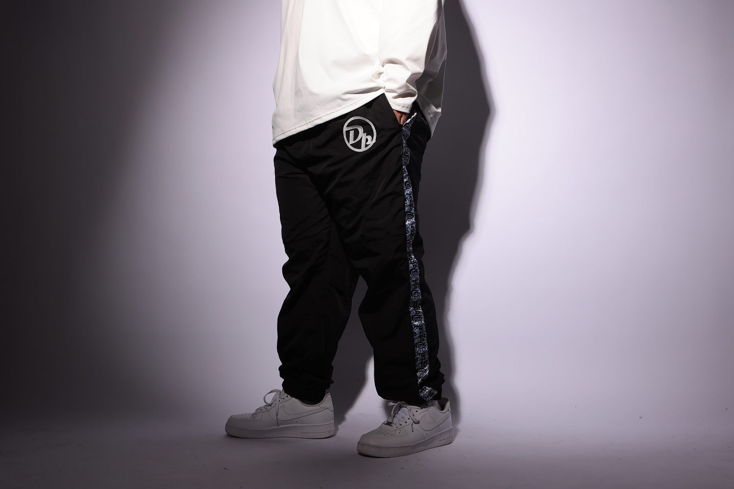 LOOK 04