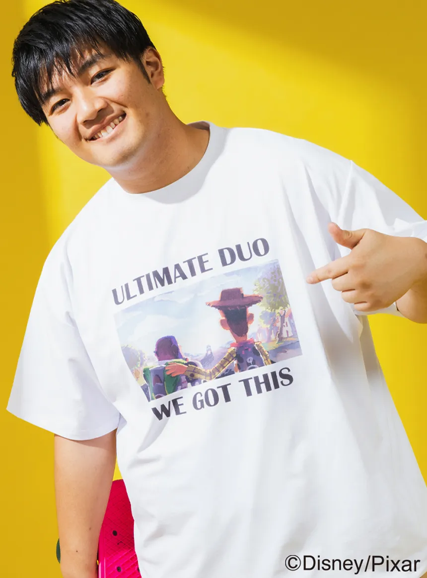トイ・ストーリー ULTIMATE DUO Tシャツの着用イメージ
