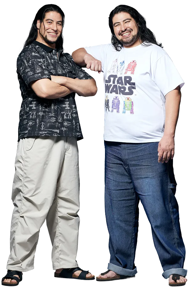 デザインプリント 半袖 Tシャツを着た斉藤ブラザーズ
