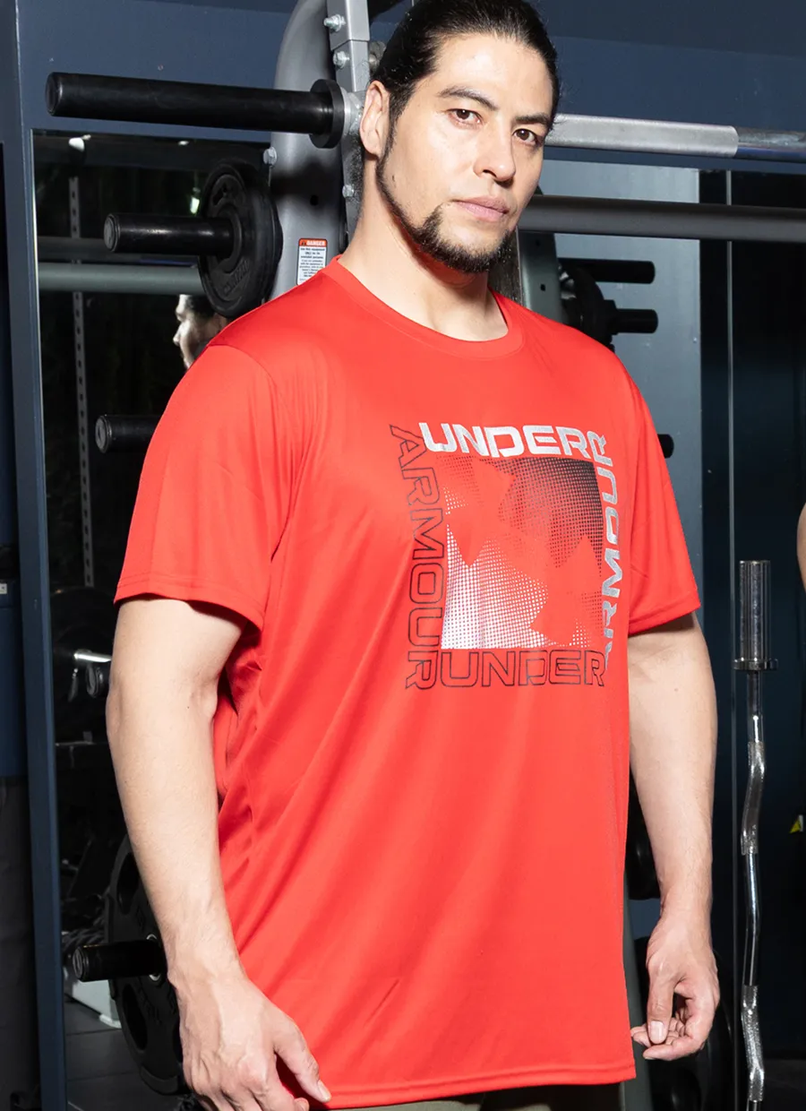 UA TECH GRADATION SS TEE 着用イメージ