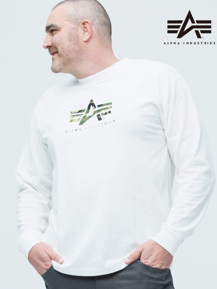 大きいサイズ メンズ ALPHA INDUSTRIES INC (アルファインダストリーズ) 迷彩ロゴ クルーネック 長袖 Tシャツ ロンT A-MARK WHITE