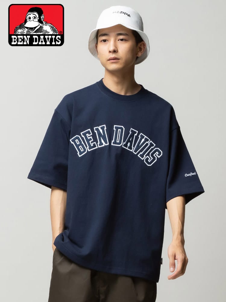 BEN DAVIS (ベンデイビス) カレッジロゴ クルーネック 半袖 Tシャツ COLLEGE LOGO UH TEE