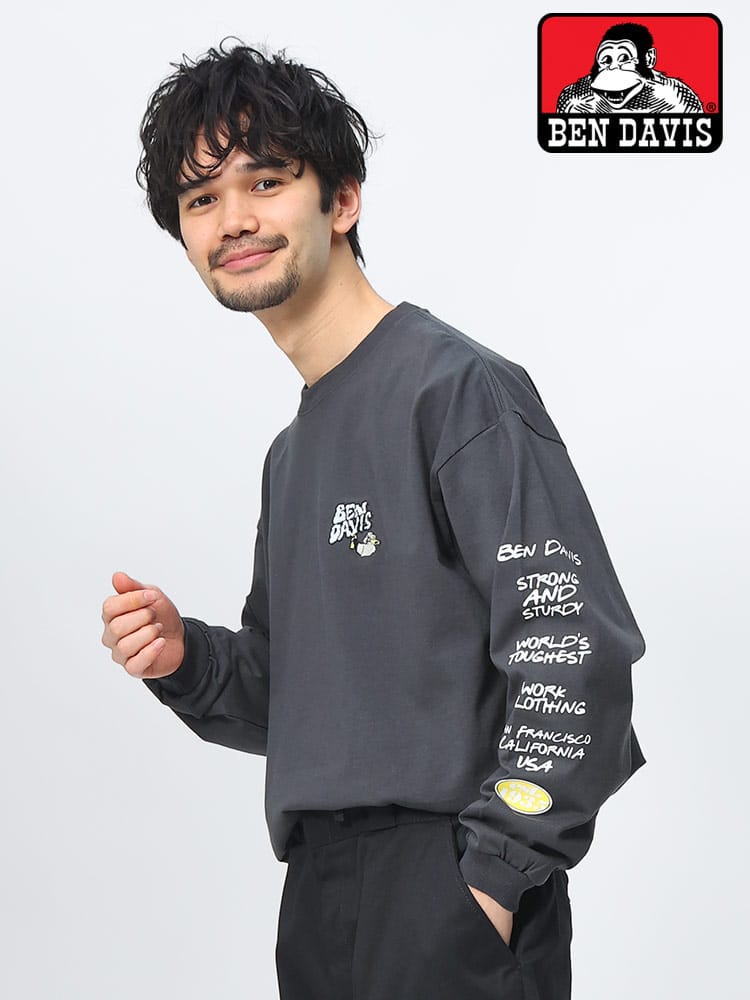 BEN DAVIS (ベンデイビス) ロゴ刺繍 バイカープリント ワイドシルエット クルーネック 長袖 Ｔシャツ