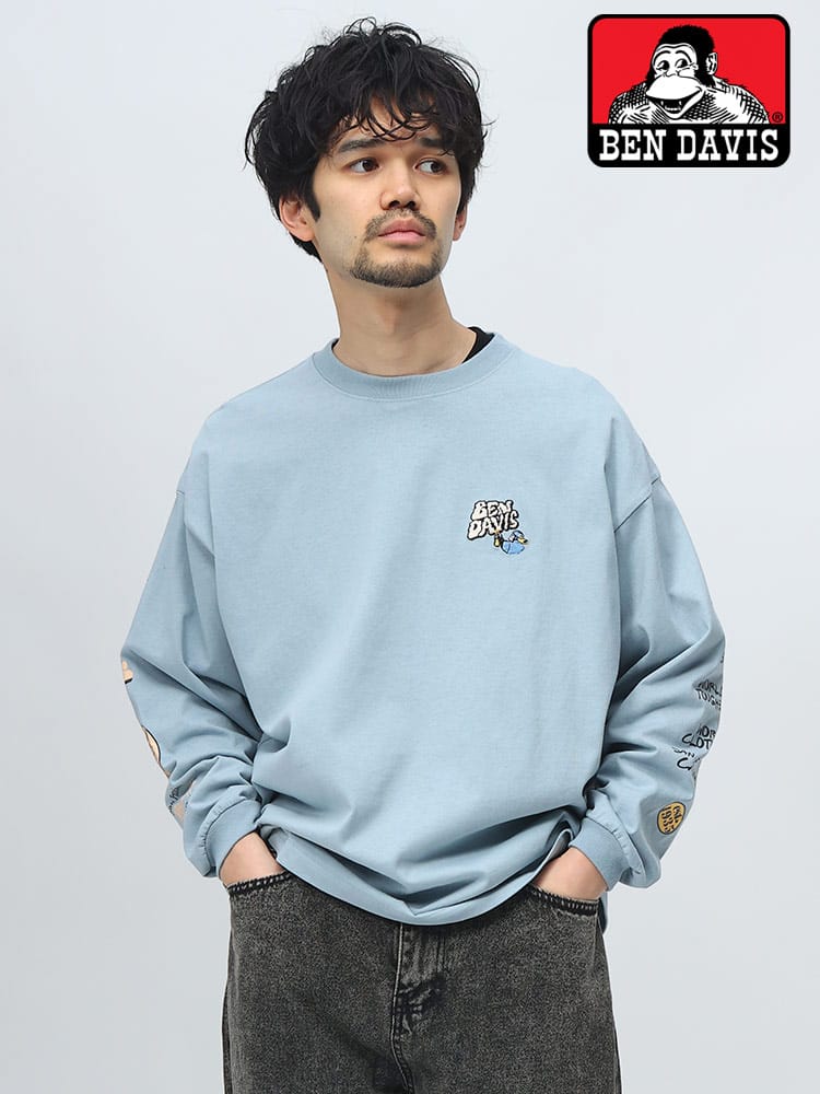 BEN DAVIS (ベンデイビス) ロゴ刺繍 バイカープリント ワイドシルエット クルーネック 長袖 Ｔシャツ