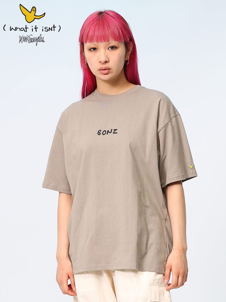 Mark Gonzales (マークゴンザレス) ゴンバトバックプリント クルーネック 半袖 Tシャツ 2H713360