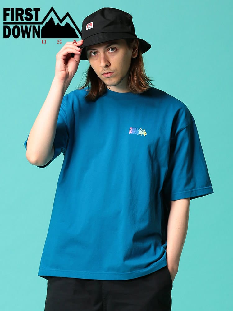 FIRST DOWN USA (ファーストダウンユーエスエー) グラデロゴ クルーネック 半袖 Tシャツ COLOR LOGO SS T WEB限定