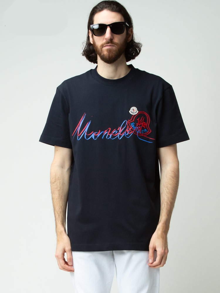 MONCLER (モンクレール) 筆記体ロゴ クルーネック 半袖 Tシャツ MC8C0000428390T