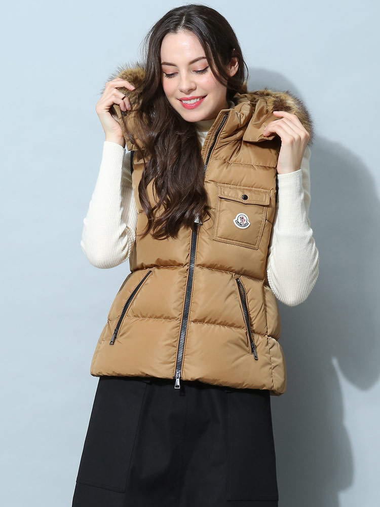 モンクレール レディース ダウン ベスト MONCLER ブランド ダウンベスト アウター ブルゾン ジレ フード  ファー フェイクファー ジップ Bairon  クロ ベージュ カーキ バイロン MCLBAIRON2