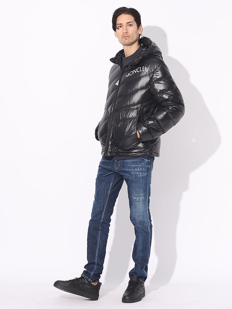 MONCLER (モンクレール) 斜めキルティング フルジップ SHAMA ダウン 