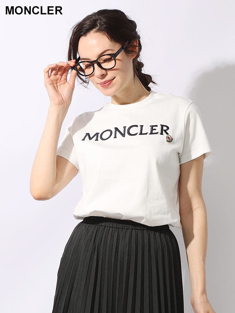 MONCLER (モンクレール) フロントロゴ刺繍＆ワッペン クルーネック 半袖 Tシャツ レディース