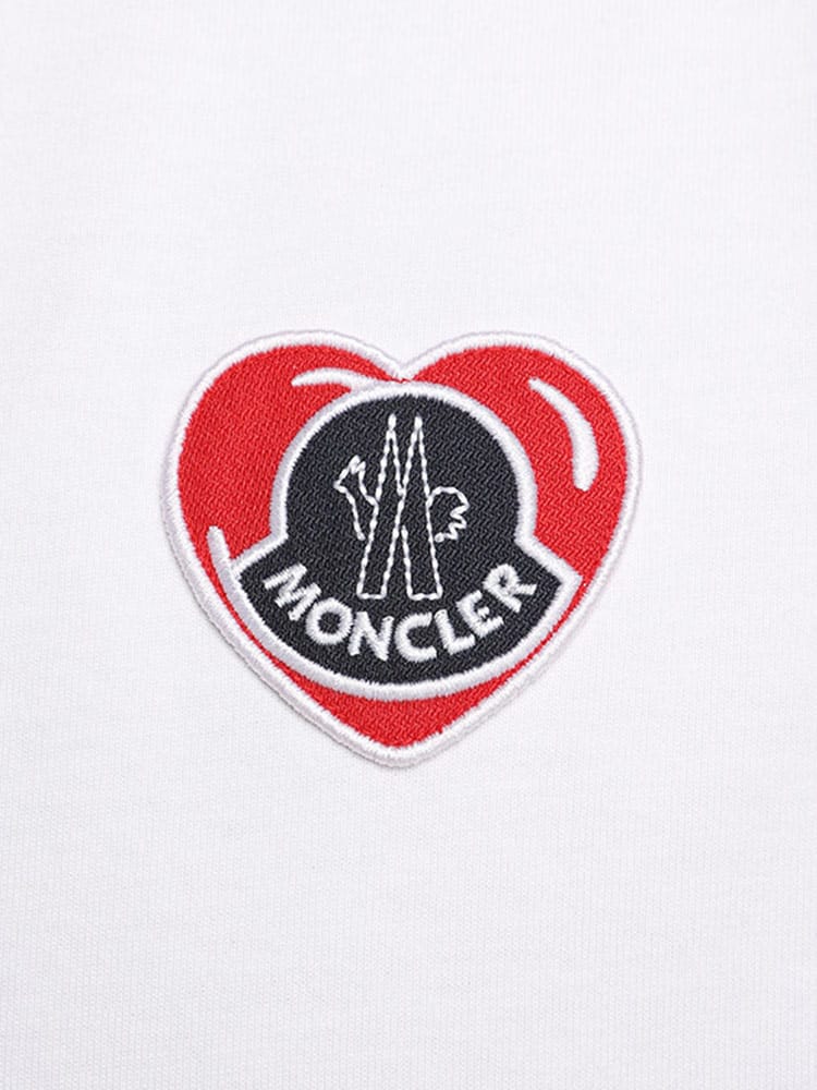 MONCLER (モンクレール) コットン100％ ハートワッペン クルーネック 