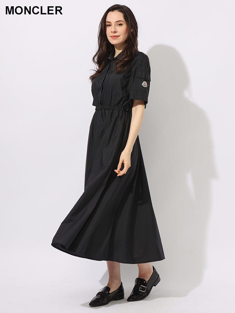 MONCLER (モンクレール) ナイロン ハーフボタン ワッペン付きポケット ワンピース MCL2G00007597IC レディース