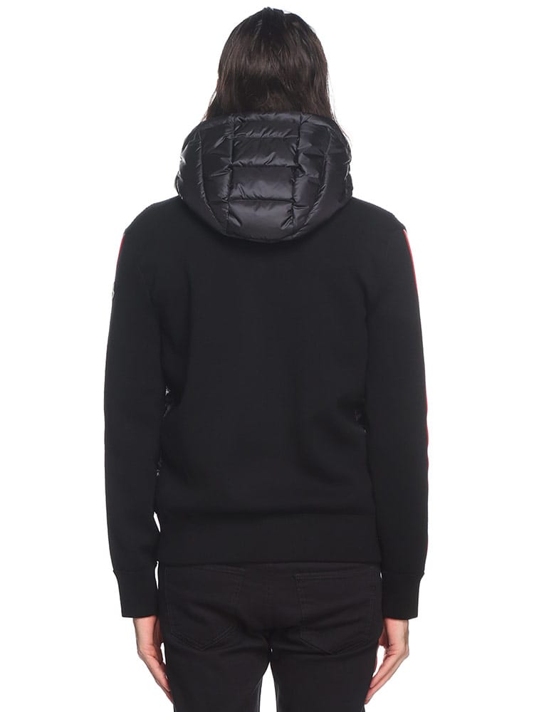 MONCLER (モンクレール) トリコロールライン ロゴパッチ ニットダウン 
