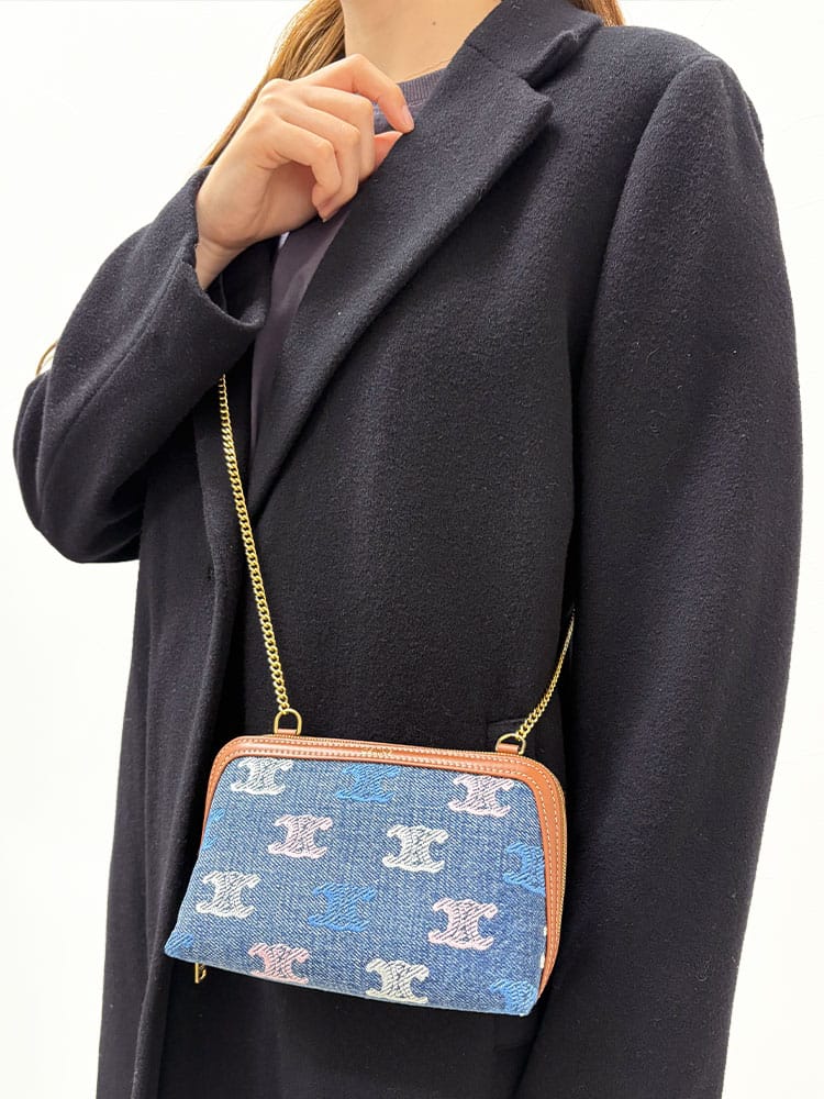 CELINE (セリーヌ) チェーン付きクラッチ キュイル トリオンフ バッグ CELL10E382GR9 レディース - バッグ ボディバッグ/ミニ バッグ【サカゼン公式通販】 RTKY様専用♡Celine✳︎美品レザークラッチバッグ