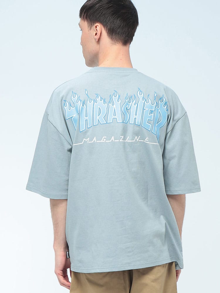 THRASHER (スラッシャー) FLAME LOGO Tシャツ 半袖 バックプリント ロゴ刺繍 クルーネック カットソー ユニセックス