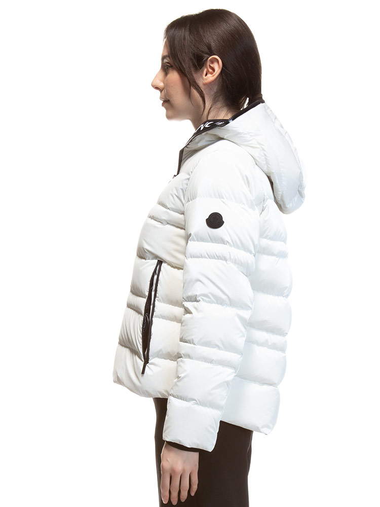 MONCLER (モンクレール) フード裏ロゴ フルジップ ダウンジャケット Tharon MCLTHARON2 レディ【サカゼン公式通販】