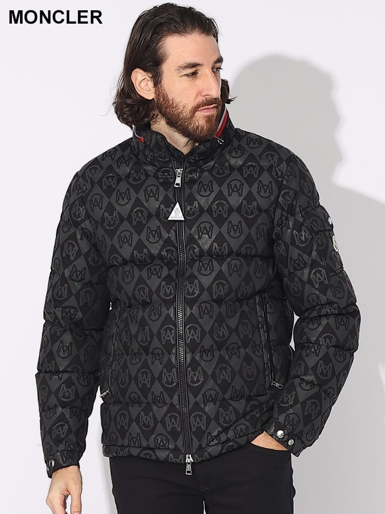 MONCLER (モンクレール) 総柄ロゴ フード収納 フルジップ ダウン 