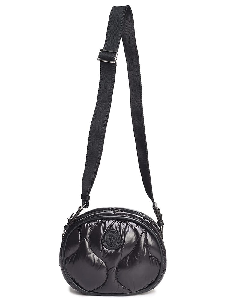 MONCLER (モンクレール) キルティング ワンポイント ショルダーバッグ 