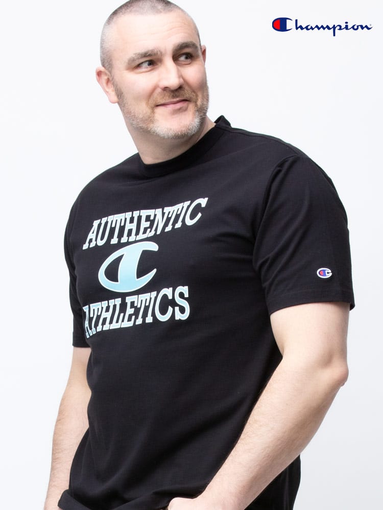 大きいサイズ メンズ Champion (チャンピオン) 綿100％ フロントプリント クルーネック 半袖 Tシャツ