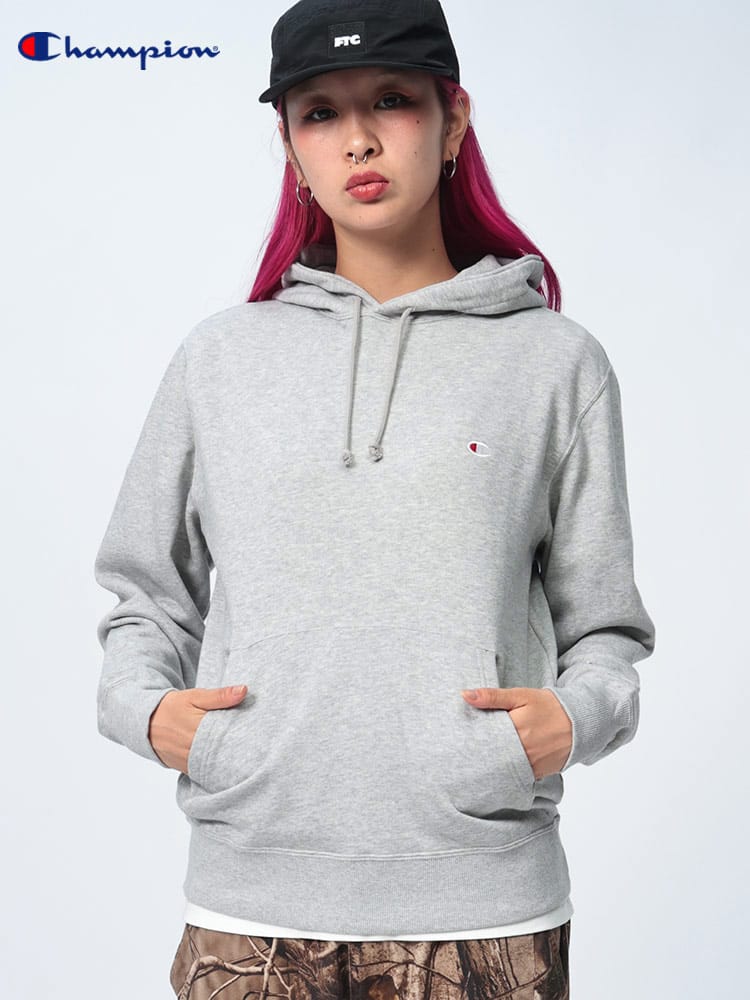 Champion  (チャンピオン) 裏毛 胸ロゴ ポケット付き プルオーバー パーカー C3Y136