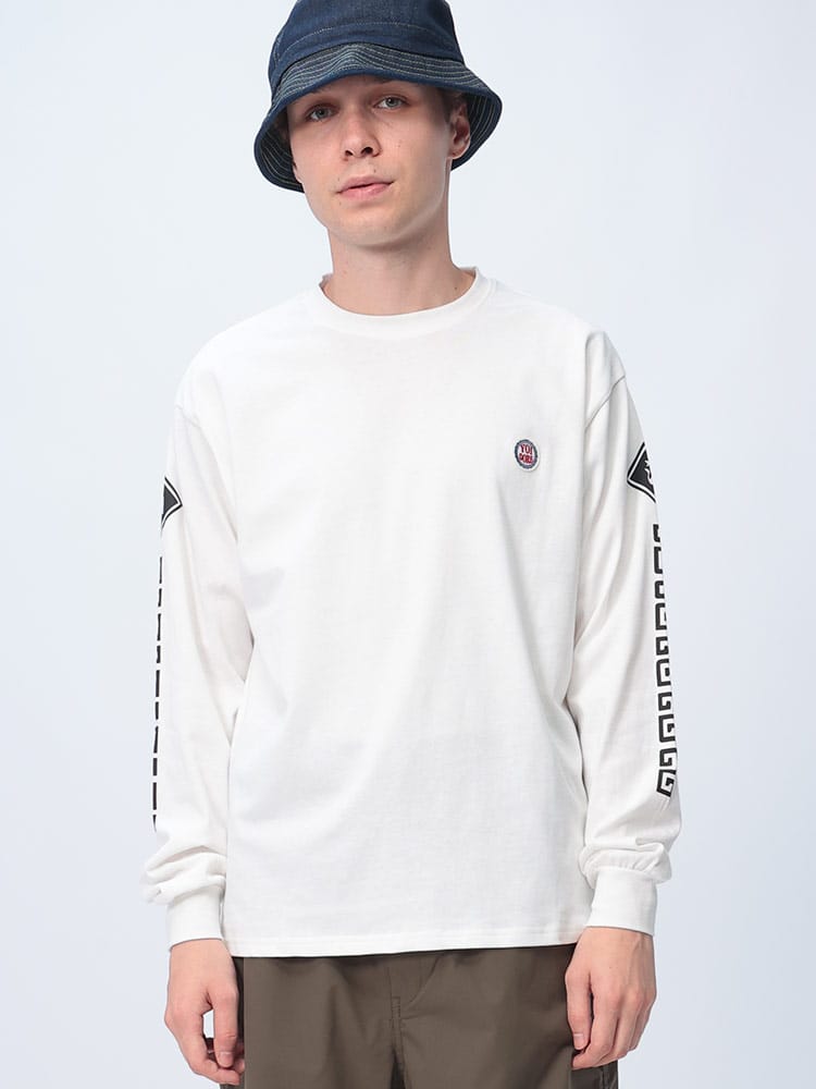 YOIDORE (ヨイドレ) SAKE LOVERプリント クルーネック 長袖 Tシャツ 834400