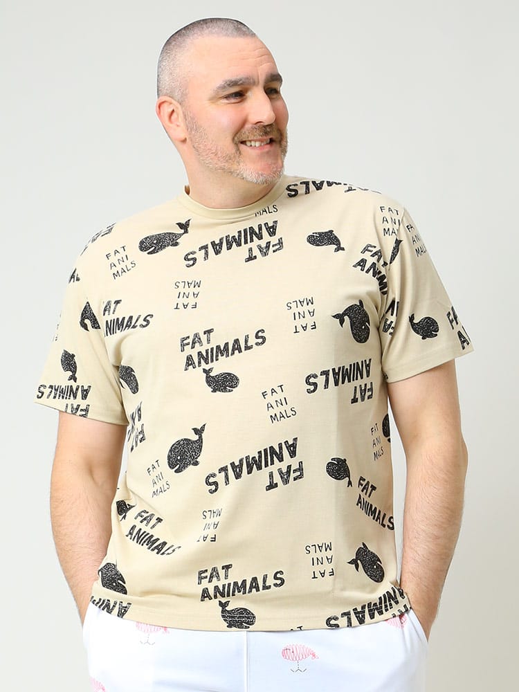 在庫処分 返品交換不可 大きいサイズ メンズ B＆T CLUB (ビーアンドティークラブ) FAT ANIMALS クジラ総柄 クルーネック 半袖 Tシャツ