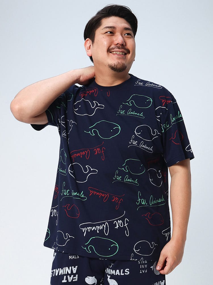 大きいサイズ メンズ B＆T CLUB (ビーアンドティークラブ) FATANIMALS BIGクジラ総柄 クルーネック 半袖 Tシャツ
