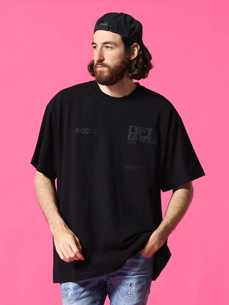 OFF-WHITE (オフホワイト) バックプリント クルーネック 半袖 Tシャツ TECH MARKER OVER OWAA38S21JER008