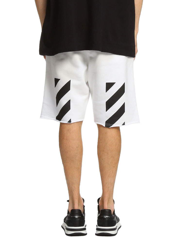 オフホワイト メンズ パンツ OFF-WHITE ブランド ハーフパンツ ショートパンツ ボトムス スウェットパンツ シ【サカゼン公式通販】