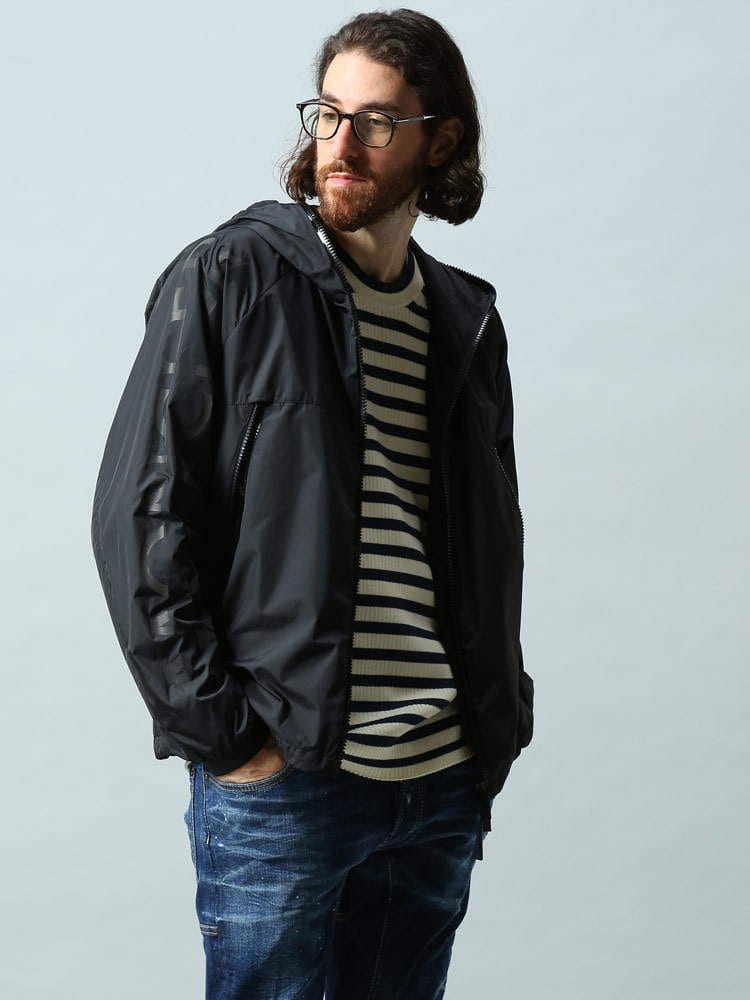 モンクレール メンズ ブルゾン MONCLER ブランド アウター フード パーカー レインジャケット 袖ロゴ フルジップ Besar 撥水 防水 レギュラーフィット 黒 クロ 大きいサイズ MCBESAR2