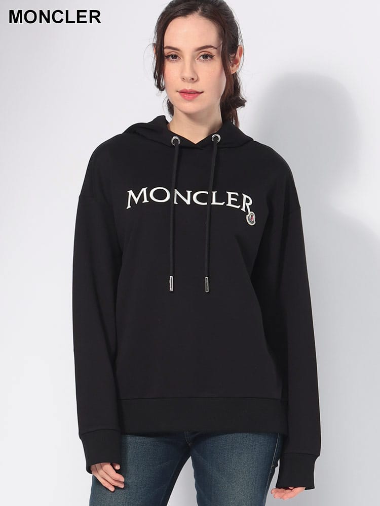 国内発送 モンクレール【MONCLER】 刺繍ロゴ フーディ/パーカー (MONCLER/パーカー・フーディ)  8G000-16-899WC【BUYMA】 moncler MAGLIA SCOM ロゴ刺繍 パーカー グレー フード M