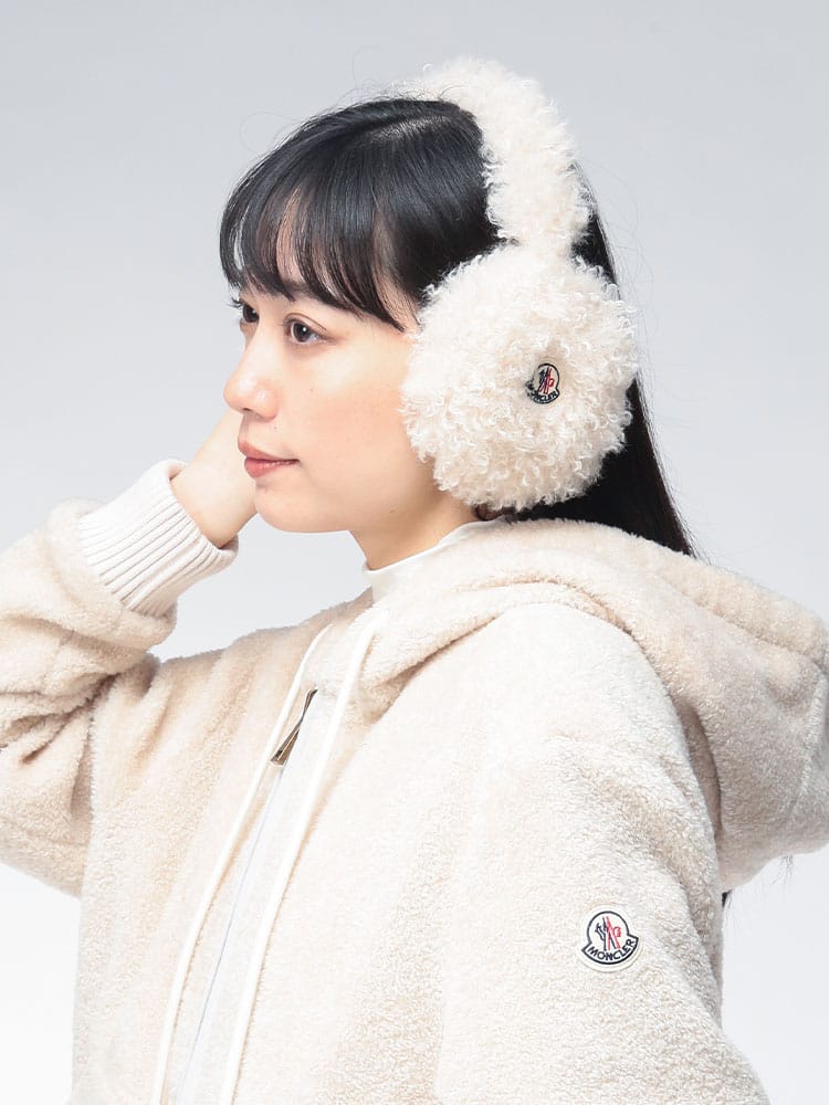 MONCLER (モンクレール) テディ ロゴ イヤーマフ MCL3B0005589B4G レディース
