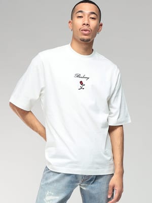 BURBERRY (バーバリー) フロント ロゴ 刺繍  薔薇 フロッキー使い クルーネック 半袖 コットン Tシャツ BBB8083728 メンズ