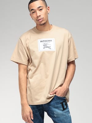 BURBERRY (バーバリー) フロント ロゴ ラベル プリント エクストリアン ナイト クルーネック 半袖 コットン Tシャツ BBB8068500 メンズ
