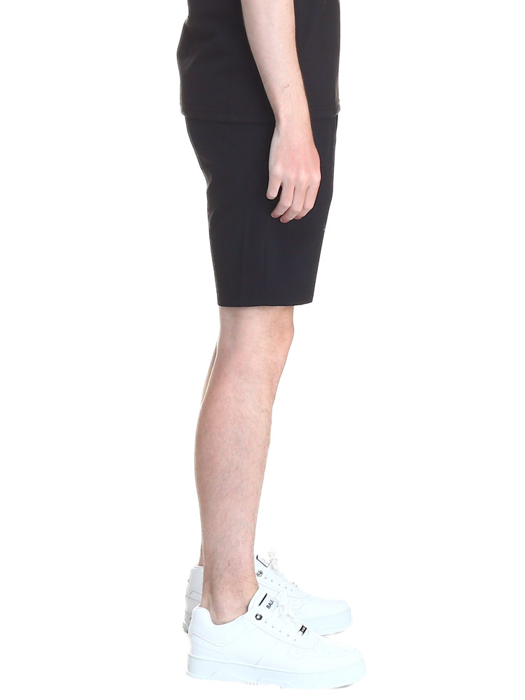 LUXEAKMPLUS (リュクスエイケイエムプラス) 縦ロゴ ナイロン ショートパンツ LALAB23018 メンズ ブランド ゴルフウェア スポーツ パンツ・ズボン 新品 ブラック