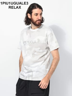 1PIU1UGUALE3 RELAX (ウノ ピュ ウノ ウグァーレ トレ リラックス) ラインストーンロゴ 無地＆迷彩 半袖Tシャツ ストレッチ 1PRUST24095SZ メンズ