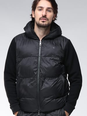 1PIU1UGUALE3 RELAX (ウノ ピュ ウノ ウグァーレ トレ リラックス) スーパーライトテックパデッド フルジップ フーデッド ジャケット 1PRUSO25153 メンズ