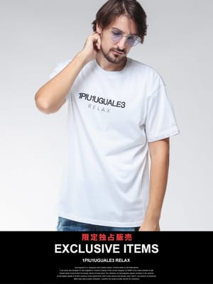 【2BUY10%OFF】1PIU1UGUALE3 RELAX (ウノ ピュ ウノ ウグァーレ トレ リラックス) フロント刺繍＆バックライン ストーンロゴ 半袖 Tシャツ 1PRUST26087SZ メンズ