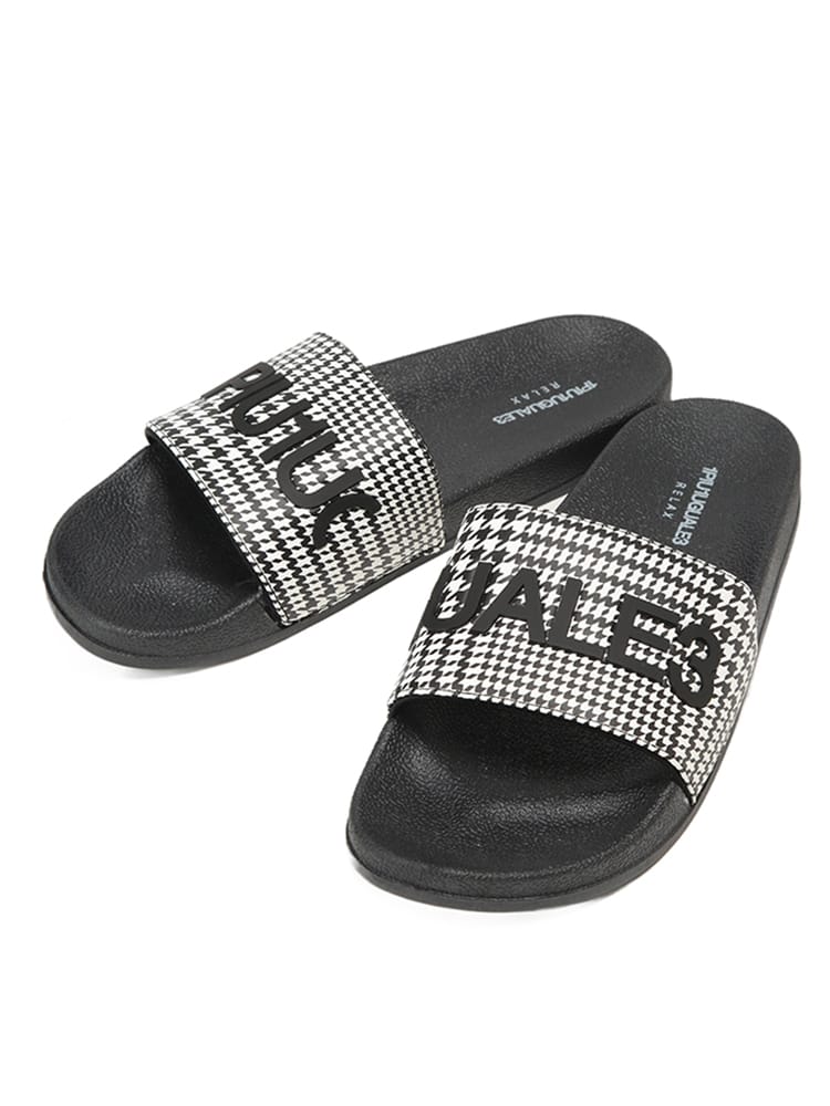 1PIU1UGUALE3 RELAX (ウノ ピュ ウノ ウグァーレ トレ リラックス) メンズ サンダル シャワーサンダル チェック ロゴ 1PRUSZ26010