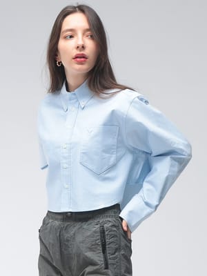 AMI PARIS (アミパリス) レディース シャツ 長袖 エンボスロゴ ボタンダウン クロップド丈 シャツ AMLFSH770CO0031