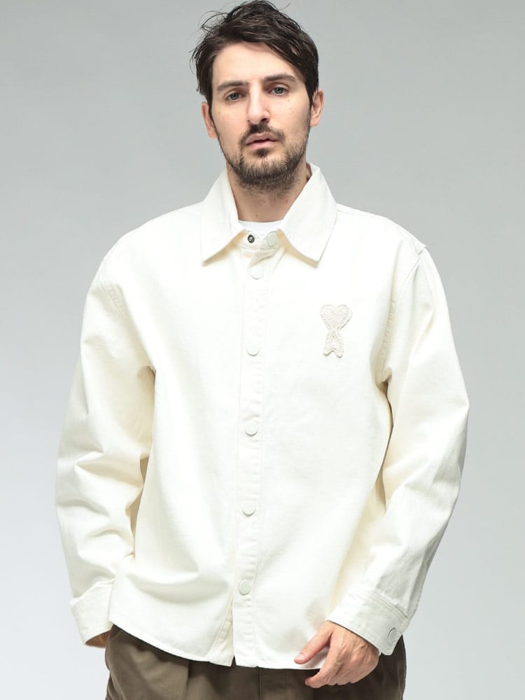 AMI PARIS (アミパリス) メンズ シャツ 長袖 クロシェパッチ コットンツイル スナップボタン オーバーシャツ AMUJK897DE0126