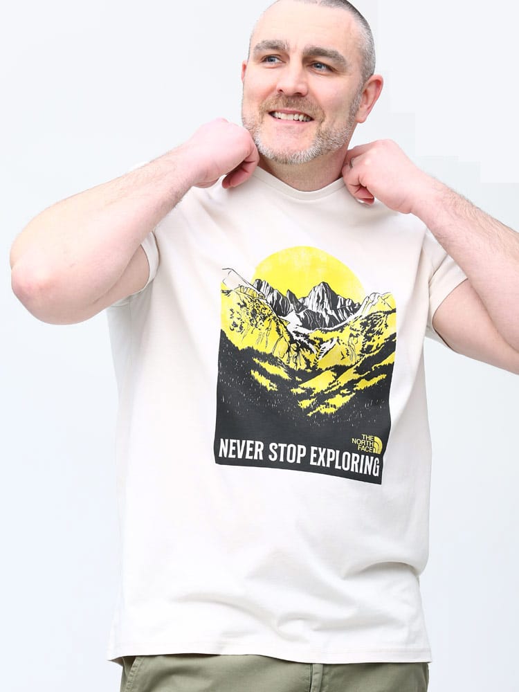 大きいサイズ メンズ THE NORTH FACE (ザ ノースフェイス) マウンテンプリント クルーネック 半袖 Tシャツ S/S NW TEE