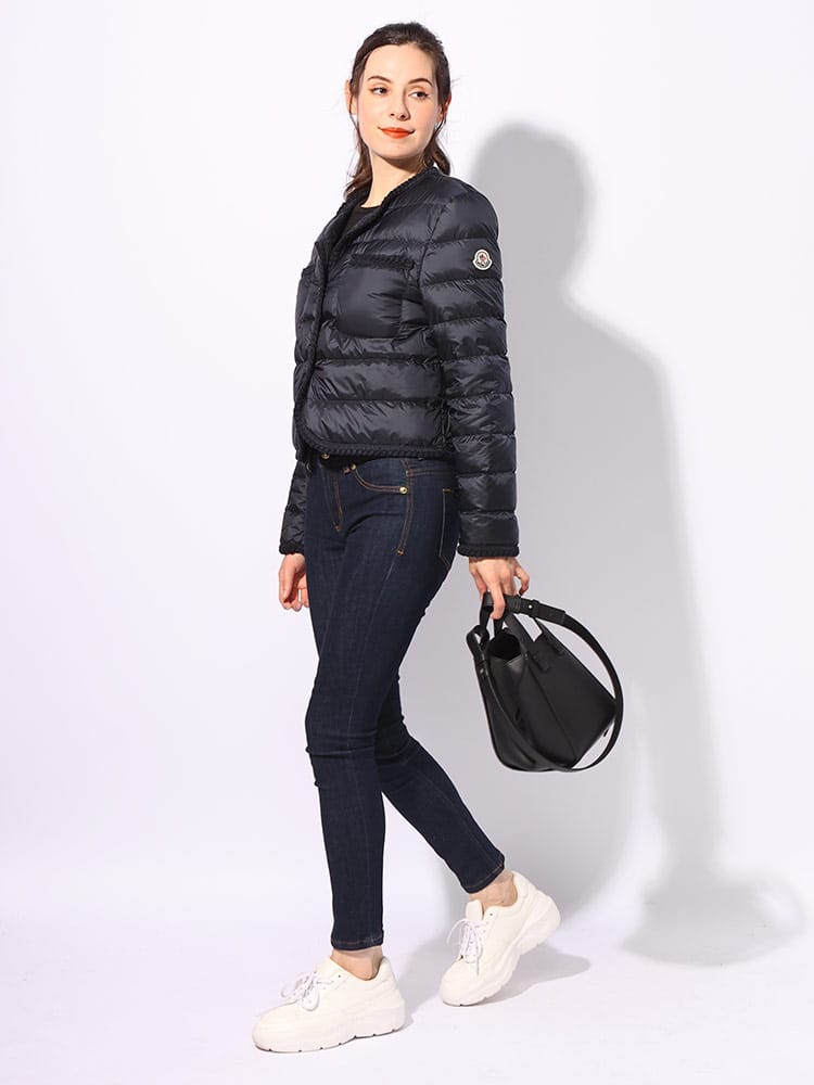 MONCLER (モンクレール) 編み込みトリム ゴールドボタン ノーカラー 