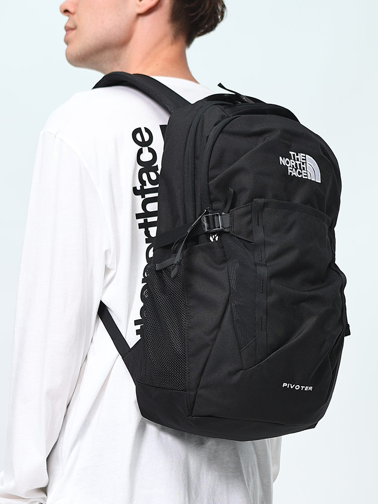 THE NORTH FACE (ザ ノースフェイス) 軽量 ロゴ 背面クッション バックパック 29L PIVOTER