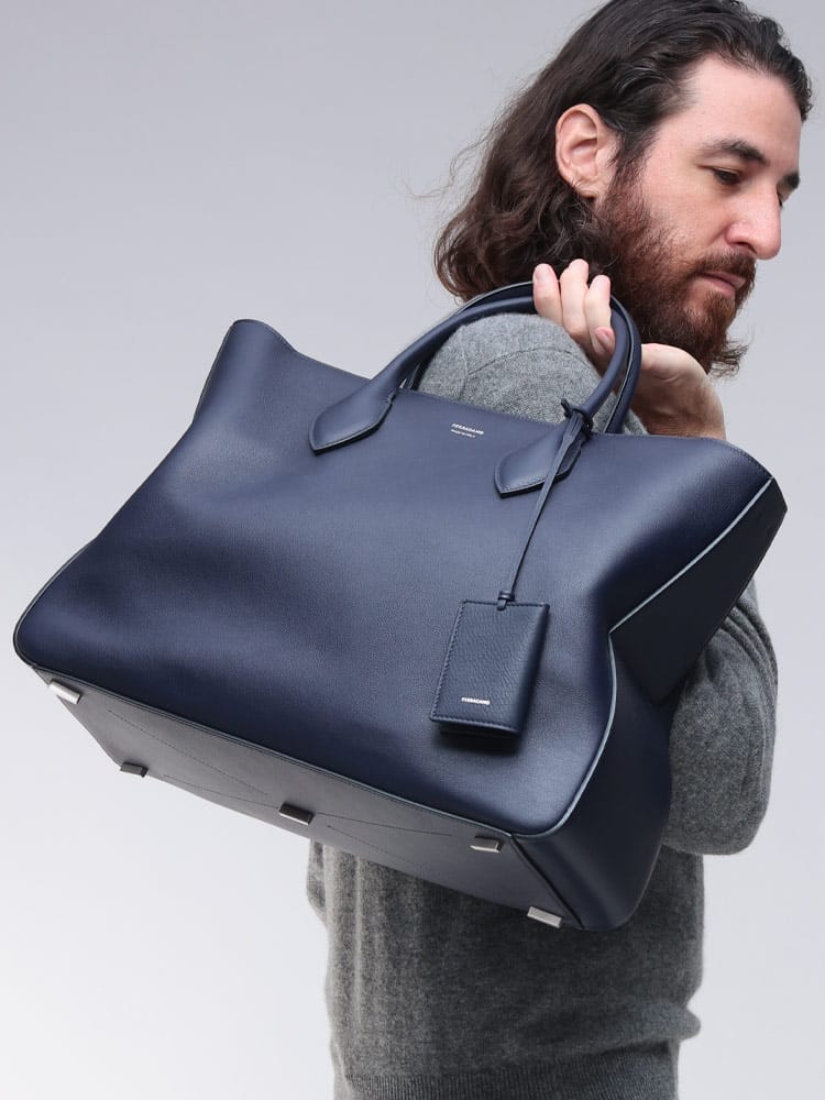 Salvatore Ferragamo (サルヴァトーレフェラガモ) 2WAY ロゴ トート 