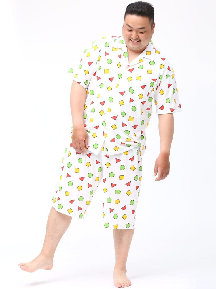大きいサイズ メンズ クレヨンしんちゃん (クレヨンシンチャン) クレヨンしんちゃん 総柄 ボタン 半袖 半ズボン 上下 パジャマ 部屋着