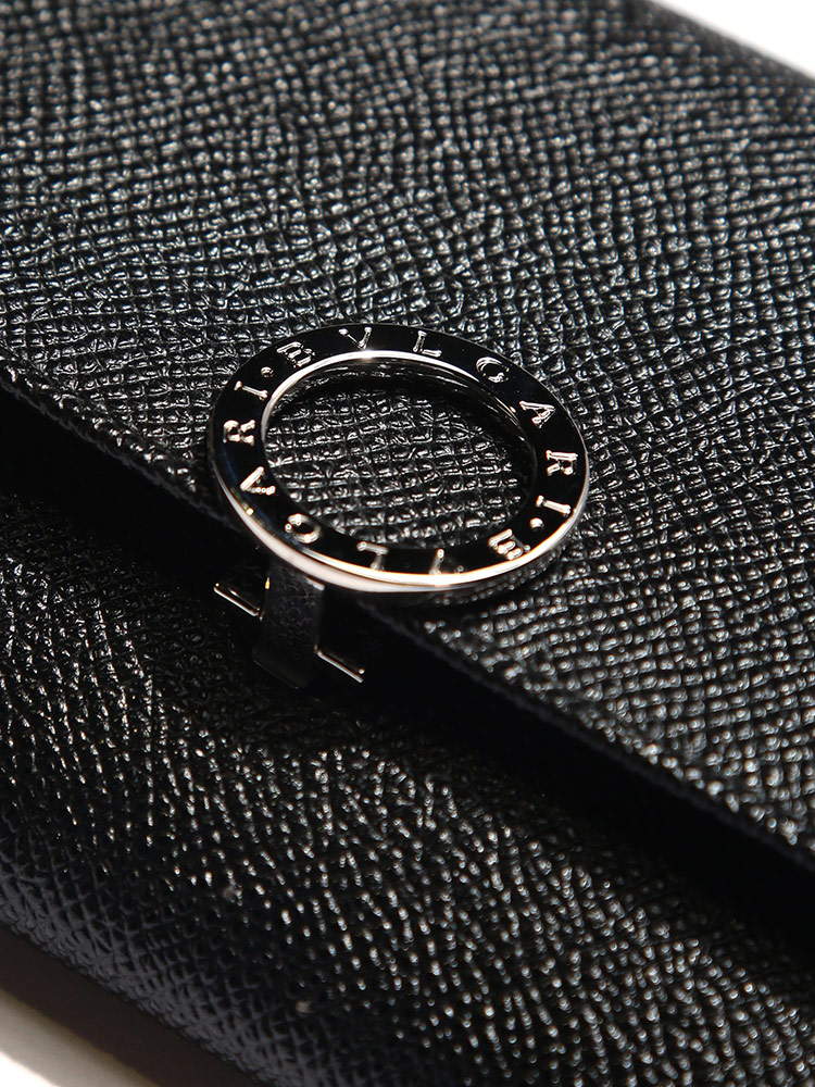 BVLGARI (ブルガリ) レザー ロゴ刻印リング フラップ 長財布 BLACK BLG30414【サカゼン公式通販】