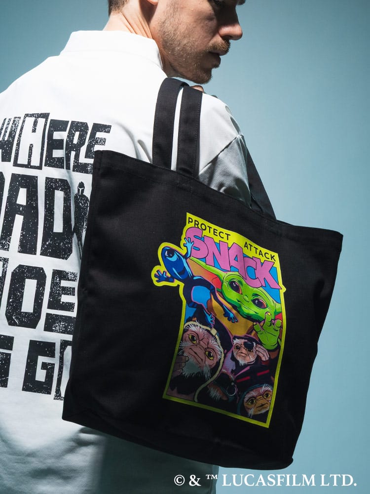 『STAR WARS/スター・ウォーズ』バッグ ユニセックス デザイントートバッグ 『マンダロリアン・アンド・グローグー』デザインプリント / サカゼン80周年記念 オリジナルデザイン