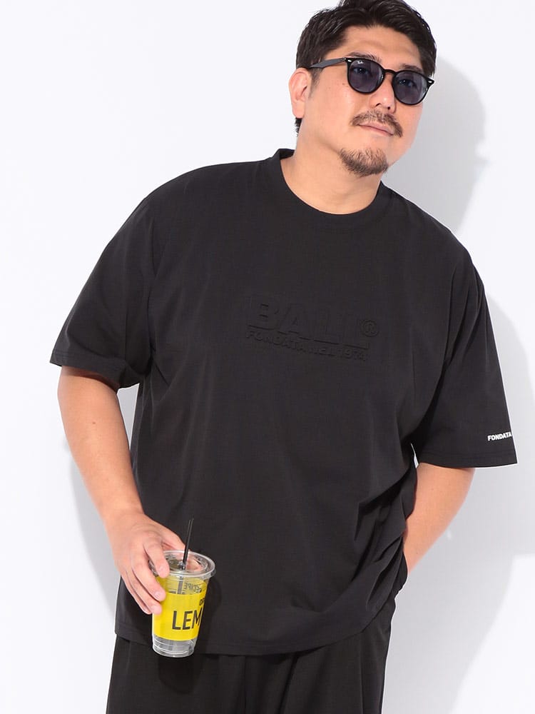 Tシャツ 半袖 メンズ 大きいサイズ 冷感 軽量ストレッチ 天竺 エンボスロゴ クルーネック カットソー トップス シャツ クルー シンプル ベーシック 冷たい 春 夏