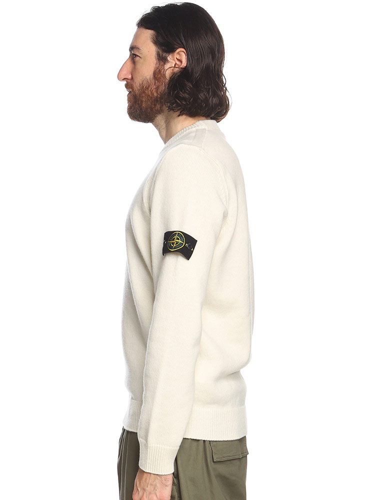 STONE ISLAND (ストーンアイランド) ウール ロゴパッチ クルーネック ニットセーター SI7915508A【サカゼン公式通販】